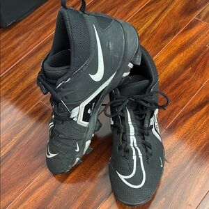 Nike Black and White Sports Cleats